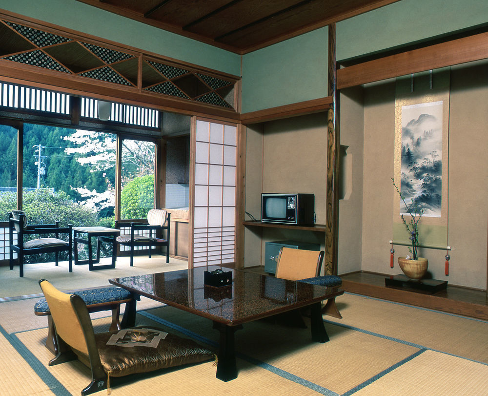 Unryuso Hotel Shinshiro Ngoại thất bức ảnh